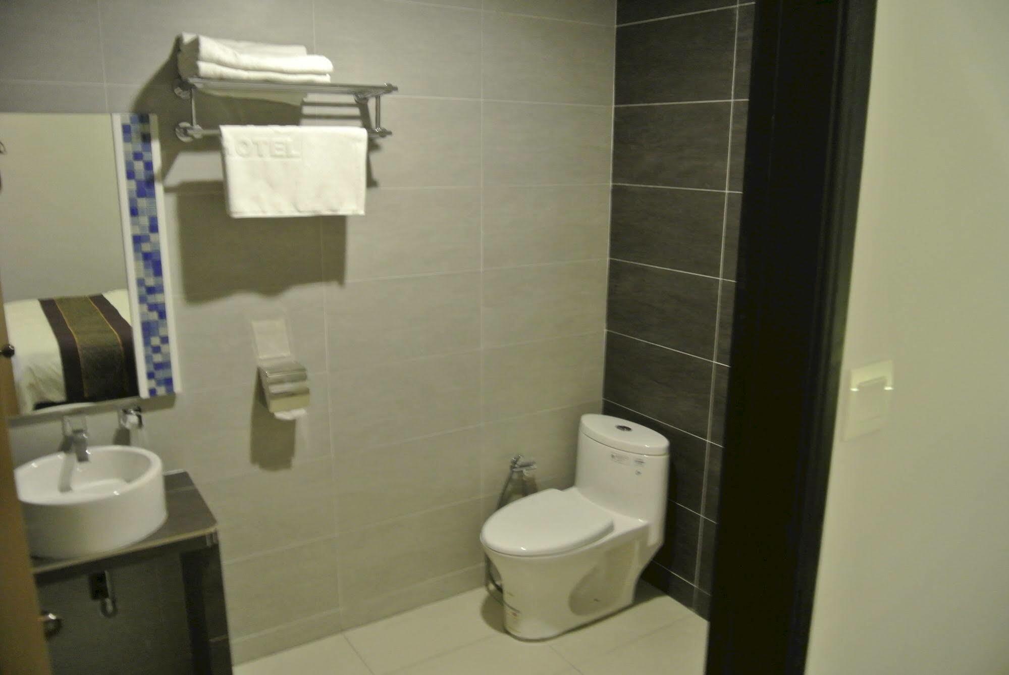 Volter Hotel ลวีฟ ภายนอก รูปภาพ